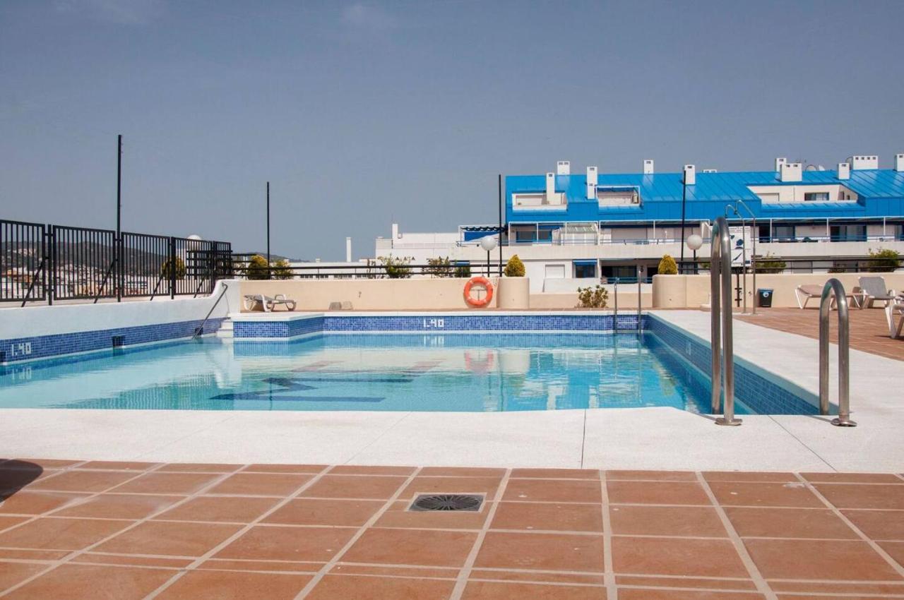 Marbella Beach & Center Екстериор снимка